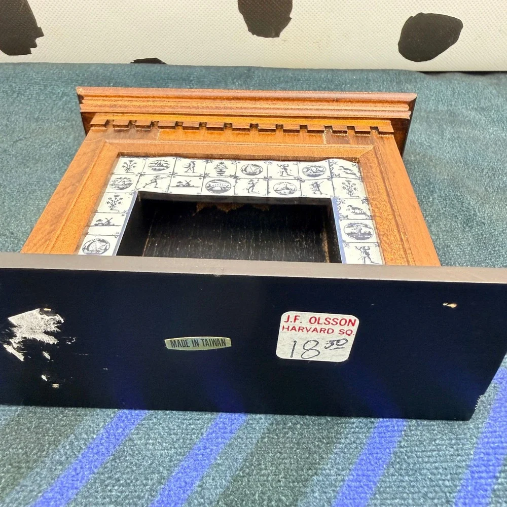 Vintage 1:12 Dollhouse Miniature Wood Fireplace Faux Delft Paper Tile Surround